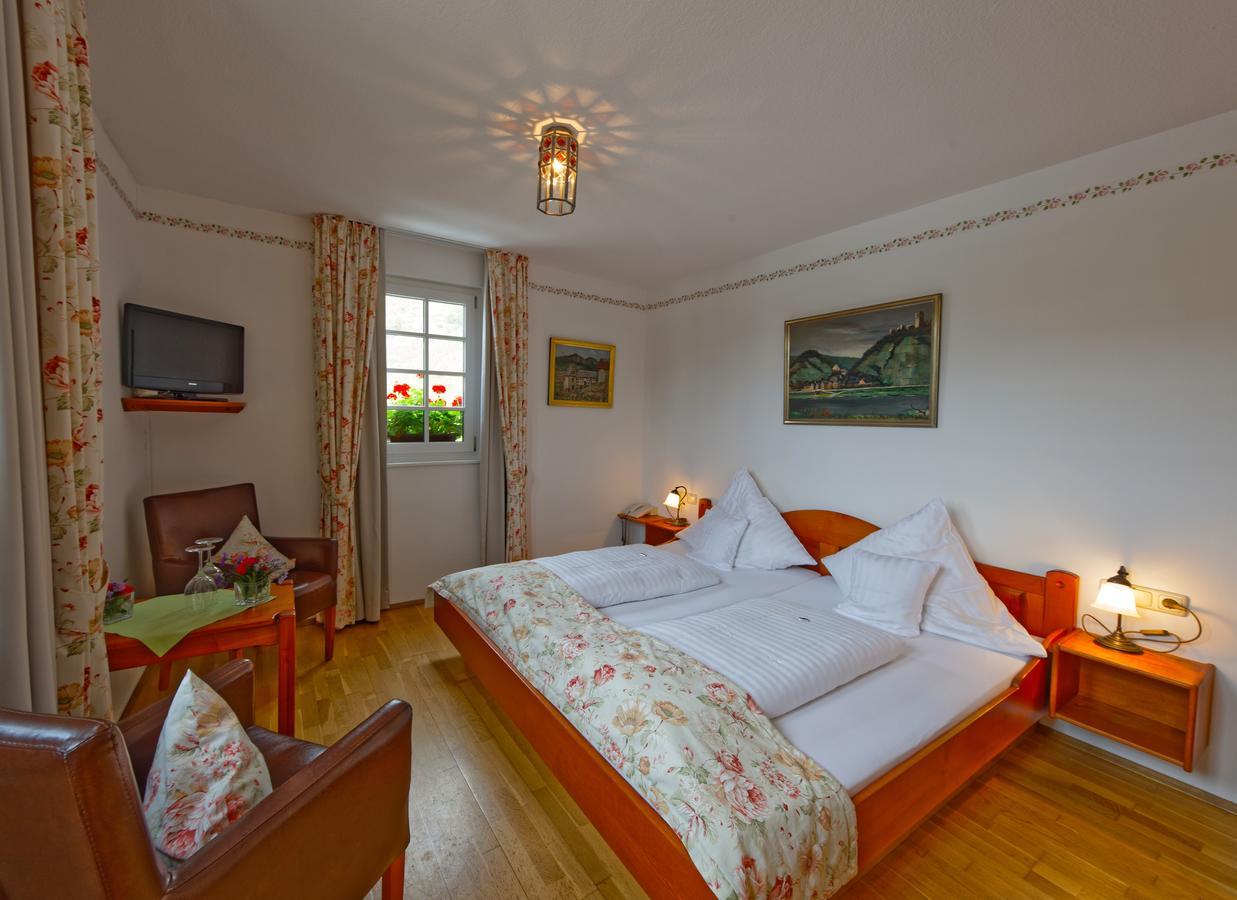 바일슈타인 Altes Zollhaus B&B 외부 사진